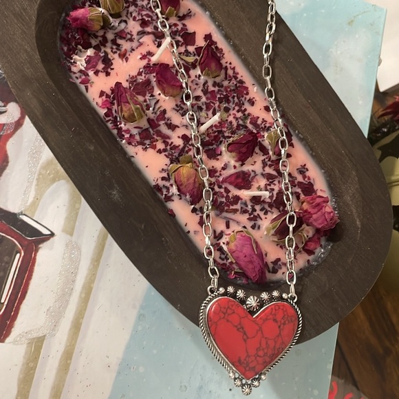Red Heart Pendant Necklace with ornate silver accents - Picture 3 of 6